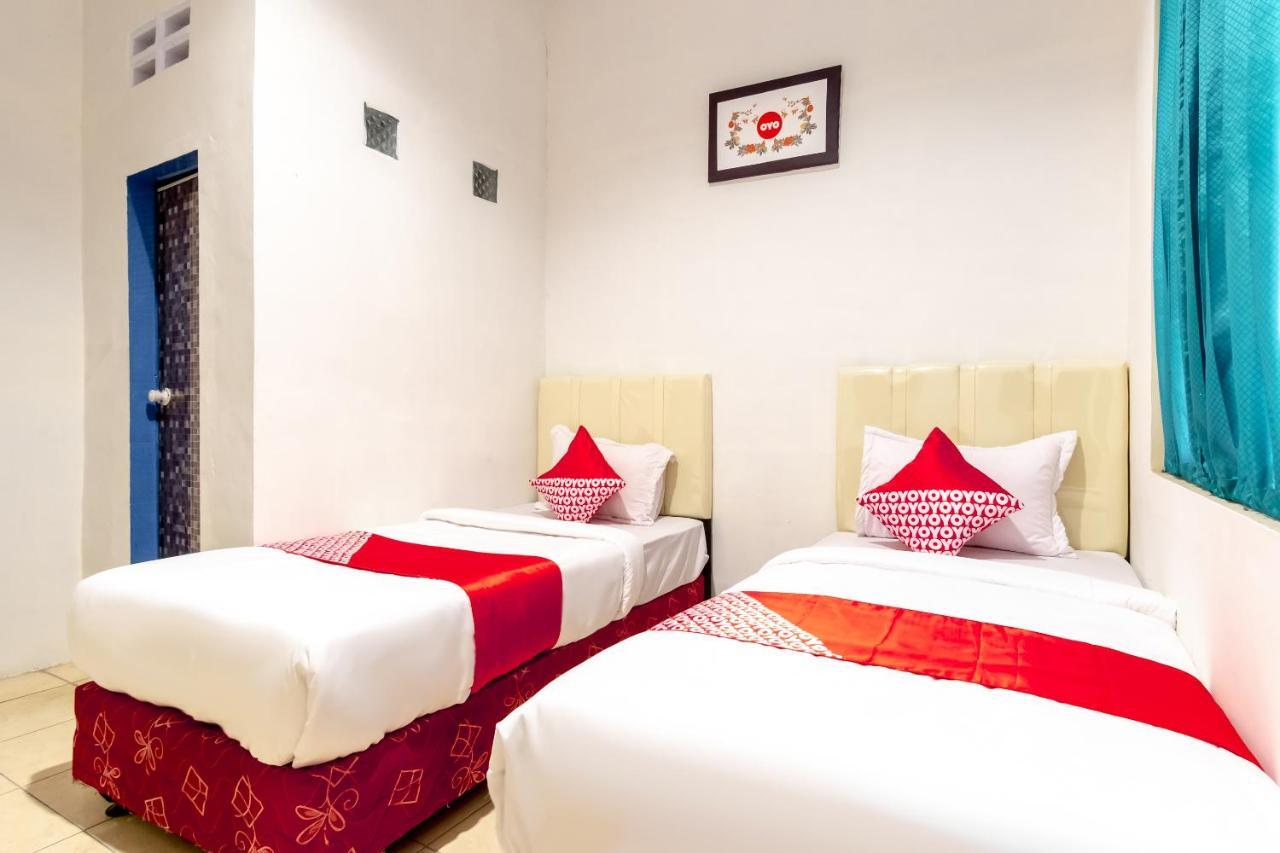 Oyo 1364 Pondok Wisata Istana XI Medan Zewnętrze zdjęcie
